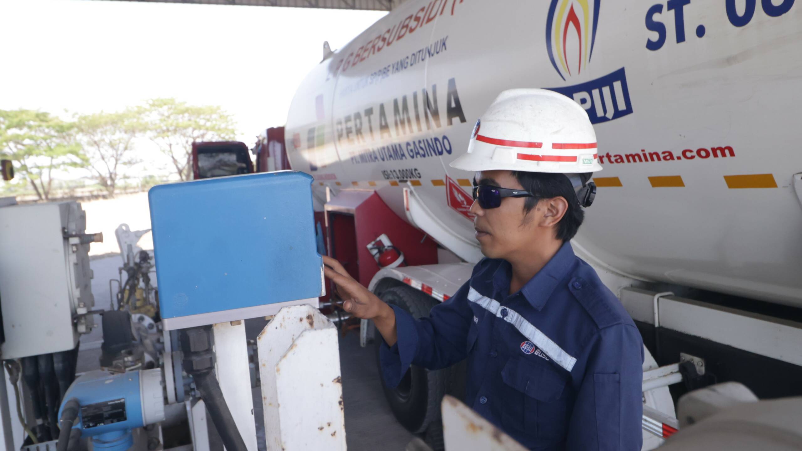 PT Bosowa Duta Energasindo (56)